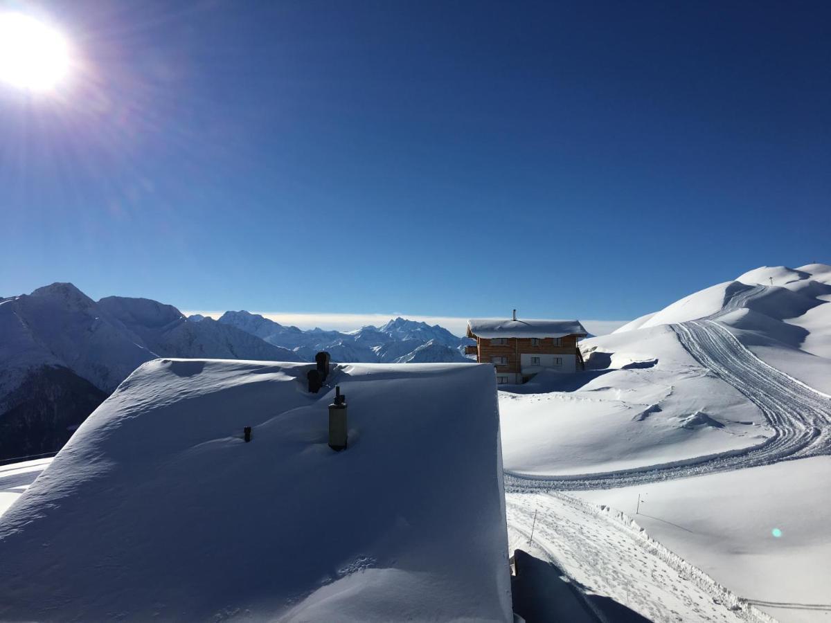 Mischabelblick Apartamento Fiesch Exterior foto